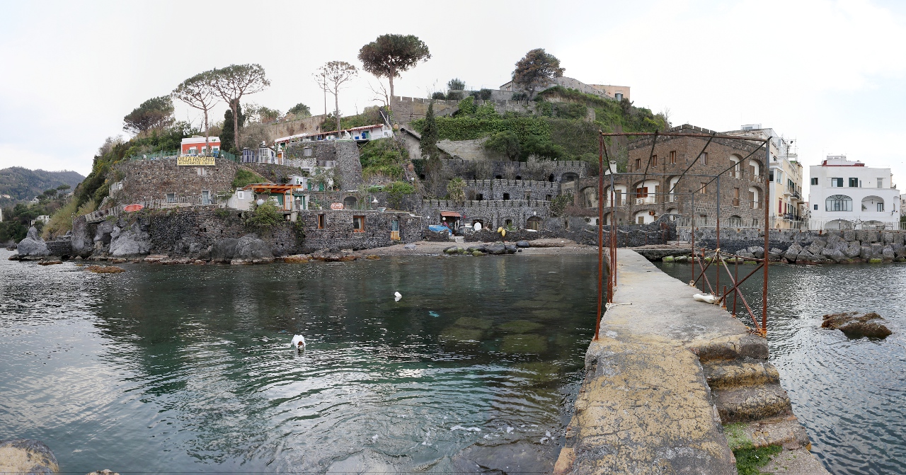 Ischia Ponte. Piazzale Delle Alghe (Square of algae)